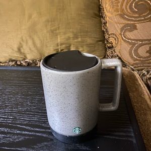 14oz Starbucks gray travel mug with rubber bottom